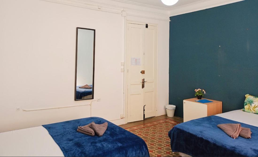 Bed and Breakfast Banys Nous R2 Barcelona Exterior foto